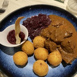 Restaurant Grauer Bär - Wildgulasch
