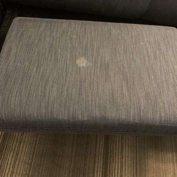 Holiday Inn Express - 2nd Pull out couch - Hotels Near Me - Utica, Michigan