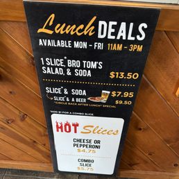 Non student lunch deal. Mondays are L and XL bogos/after 10pm $20 pizzas. And $6 off everyday for students on xl pizzas Non student lunch deal. Mondays are L and XL bogos/after 10pm $20 pizzas. And $6 off everyday for students on xl pizzas