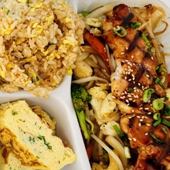 Wacky Grill - Stir fried veggies w/chicken breast & egg fried rice - Asian Fusion Near Me - Los Angeles, California Wacky Grill - Stir fried veggies w/chicken breast & egg fried rice - Asian Fusion Near Me - Los Angeles, California