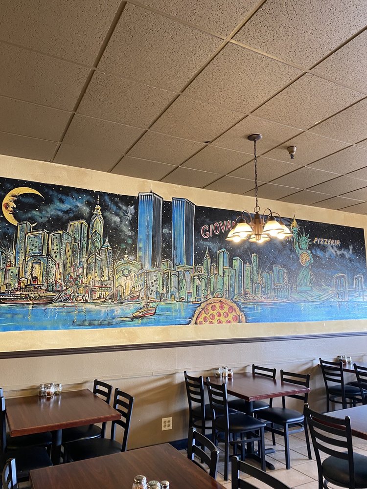 Giovanni's Pizzeria