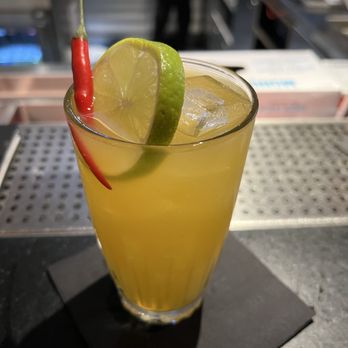 CitizenM - Spicy mango drink - Hotels Near Me - Los Angeles, California