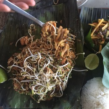 Restaurante Mezzanine - Pad thai - Thai Near Me - Tulum, ROO Restaurante Mezzanine - Pad thai - Thai Near Me - Tulum, ROO