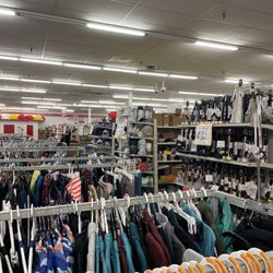 Dirt Cheap - Pasadena - Interior