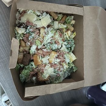 Niagara Brewing Company - Caesar Salad - Brewpubs Near Me - Niagara Falls, Ontario Niagara Brewing Company - Caesar Salad - Brewpubs Near Me - Niagara Falls, Ontario