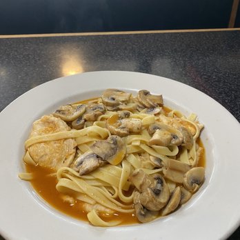 Pizza NY Margherita - Chicken Marsala - Pizza Near Me - Gainesville, Virginia Pizza NY Margherita - Chicken Marsala - Pizza Near Me - Gainesville, Virginia