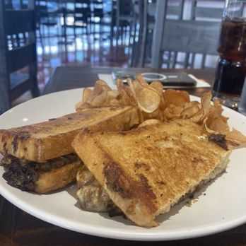 Full Belly - Barbacoa melt - Breakfast & Brunch Near Me - Olmos Park, Texas Full Belly - Barbacoa melt - Breakfast & Brunch Near Me - Olmos Park, Texas