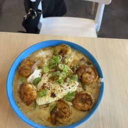 Shrimp and Grits Shrimp and Grits