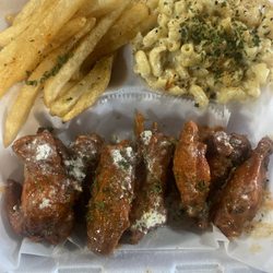 Kemistry Sports Bar and Hookah Lounge