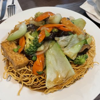 PT Eatery - Stir Fry Crispy Pan Fried Egg Noodles w/ Vegetables - Vietnamese Near Me - San Diego, California PT Eatery - Stir Fry Crispy Pan Fried Egg Noodles w/ Vegetables - Vietnamese Near Me - San Diego, California