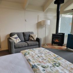 Cottages at Point Reyes Seashore - Couch