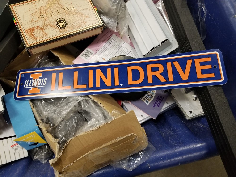 SEATTLE OUTLET GOODWILL 43 Photos & 117 Reviews 1765 6th Ave S