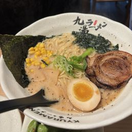 (1) Tonkotsu Shouyu Ramen (1) Tonkotsu Shouyu Ramen