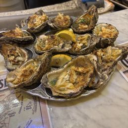 Grilled oysters with crab added on Grilled oysters with crab added on