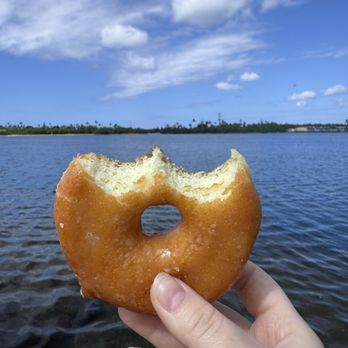 Island Glazed - Glazed Donut - Coffee & Tea Near Me - Honolulu, Hawaii Island Glazed - Glazed Donut - Coffee & Tea Near Me - Honolulu, Hawaii