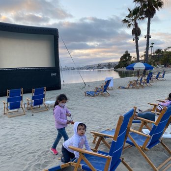 Bahia Resort Hotel - Movie night ! Bring a blanket . - San Diego, CA