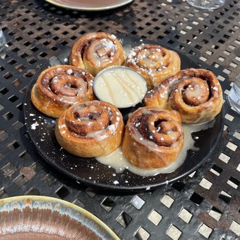 Black Sheep Restaurant - Cinnamon rolls - New American Near Me - Blue Ridge, Georgia Black Sheep Restaurant - Cinnamon rolls - New American Near Me - Blue Ridge, Georgia