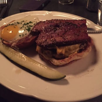 Au Cheval - The burger with egg and bacon - Bars Near Me - Chicago, Illinois Au Cheval - The burger with egg and bacon - Bars Near Me - Chicago, Illinois