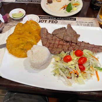 Rancheritos de Boca West - Great presentation of carne asada plate, but no flavor whatsoever. Thin sliced meat - Colombian Near Me - Boca Raton, Florida Rancheritos de Boca West - Great presentation of carne asada plate, but no flavor whatsoever. Thin sliced meat - Colombian Near Me - Boca Raton, Florida