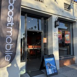 Boost Mobile - Outside