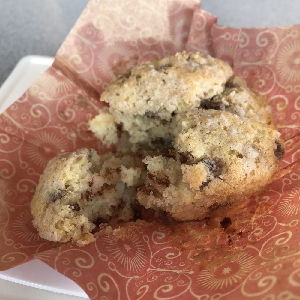 Cameron's Coffee & Chocolates - Gluten free apple cinnamon muffin - Coffee & Tea Near Me - Fairfax, Virginia