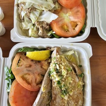 Lucky Box Restaurant - Kalua cabbage w/ all green salad & Garlic ahi w/ all tossed salad - Chinese Near Me - Honolulu, Hawaii Lucky Box Restaurant - Kalua cabbage w/ all green salad & Garlic ahi w/ all tossed salad - Chinese Near Me - Honolulu, Hawaii