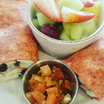 First Watch - Powe wrap egg white omelet with fresh fruit ..really good - Breakfast & Brunch Near Me - San Antonio, Texas