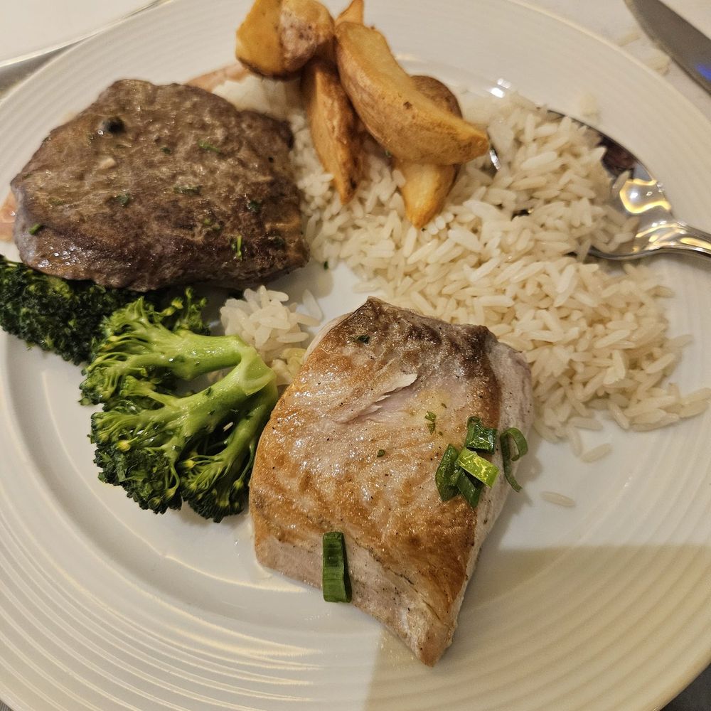 Windsor Barra Hotel - All you can eat buffet - Hotels Near Me - Rio de Janeiro, RJ Windsor Barra Hotel - All you can eat buffet - Hotels Near Me - Rio de Janeiro, RJ