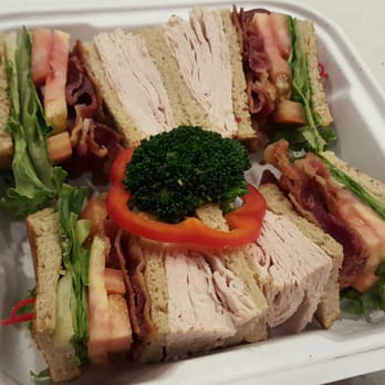 Junior's Restaurant - Turkey BLT on Rye - Bakeries Near Me - Brooklyn, New York