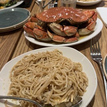 Thanh Long - Garlic Noodles and Roast Crab - Seafood Near Me - San Francisco, California Thanh Long - Garlic Noodles and Roast Crab - Seafood Near Me - San Francisco, California