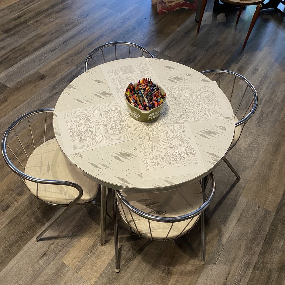 JoRetro - Kids coloring table - Used, Vintage & Consignment Near Me - Havre de Grace, Maryland