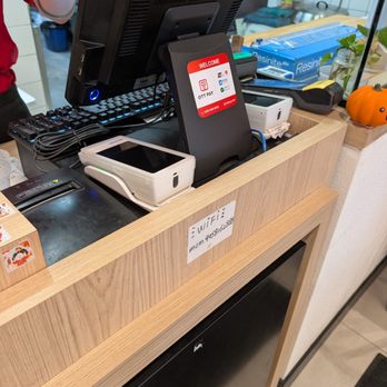 Mom's Pan Fried Bun - Payment and order pickup area, with wifi password - Noodles Near Me - Newmarket, Ontario Mom's Pan Fried Bun - Payment and order pickup area, with wifi password - Noodles Near Me - Newmarket, Ontario