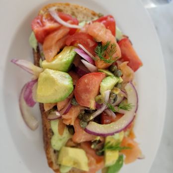 Tatte Bakery & Cafe | Cambridge Crossing - Smoked Salmon and Avocado Toast - Breakfast & Brunch Near Me - Cambridge, Massachusetts