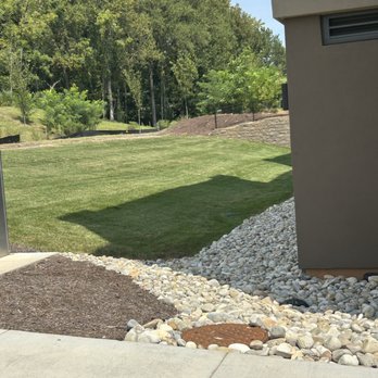 Versatile Lawn Care - Lawn Services Near Me - Fredericksburg, Virginia Versatile Lawn Care - Lawn Services Near Me - Fredericksburg, Virginia