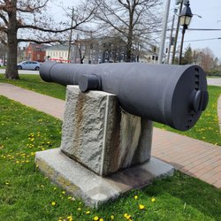 Litchfield Civil War Monument