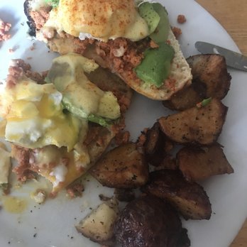 Corner Cafe - Breakfast & Brunch Near Me - Newport, Rhode Island