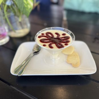 Renee's Tucson - Lemon Posset - Pizza Near Me - Tucson, Arizona