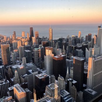Skydeck Chicago - Observatories Near Me - Chicago, Illinois
