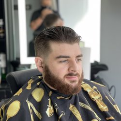 The Barber Studio - Pompadour