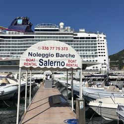 Noleggio Barche Lucibello - Business sign from the port, easily accessible if you come in on a cruise