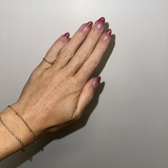 Abeille Nail - Nail Salons Near Me - Costa Mesa, California