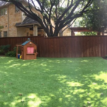 Perfect Synthetic Grass - a backyard with a fire hydrant - Landscaping Near Me Perfect Synthetic Grass - a backyard with a fire hydrant - Landscaping Near Me