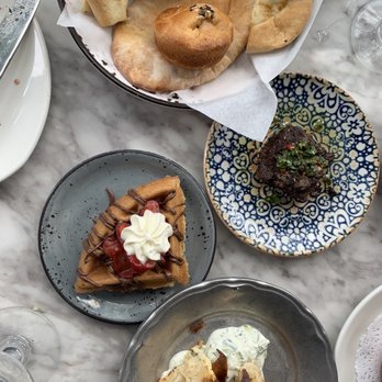 AMBAR Restaurant, Capitol Hill - Strawberry Waffle / Bakin Kolač sa Jagodama, Cheese Pie, Steak & Egg / Biftek I Jaja - Modern European Near Me - Washington, DC, District of Columbia