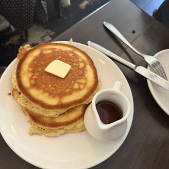 Chez Ma Tante - Pancakes. They're just OKAY - New American Near Me - Brooklyn, New York Chez Ma Tante - Pancakes. They're just OKAY - New American Near Me - Brooklyn, New York