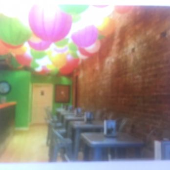 Savannah Square Pops - A look at the inside - Ice Cream & Frozen Yogurt Near Me - Savannah, Georgia Savannah Square Pops - A look at the inside - Ice Cream & Frozen Yogurt Near Me - Savannah, Georgia