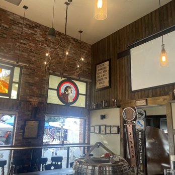 Burgers and Brew - Bars Near Me - Chico, California Burgers and Brew - Bars Near Me - Chico, California