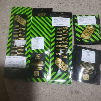 JARS Cannabis - These are distillate syringes and distillate cartridges by Goldsmith Extracts. They are each half a gram each. - Cannabis Dispensaries Near Me - Phoenix, Arizona JARS Cannabis - These are distillate syringes and distillate cartridges by Goldsmith Extracts. They are each half a gram each. - Cannabis Dispensaries Near Me - Phoenix, Arizona