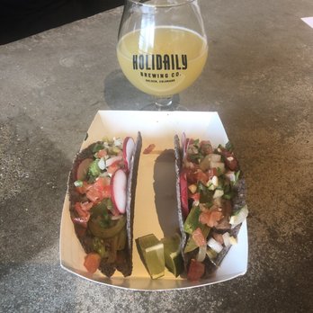 Holidaily Brewing - Taco Tuesdays with Espy's Street Eats is FANTASTIC! - Breweries Near Me - Golden, Colorado