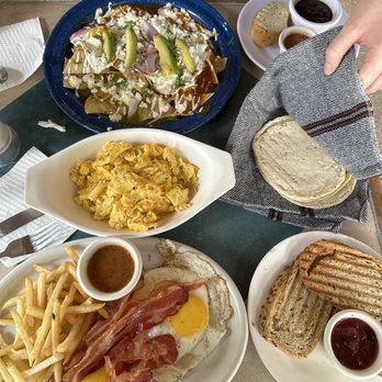 Que Huevos - Breakfast food - Breakfast & Brunch Near Me - Playa del Carmen, ROO Que Huevos - Breakfast food - Breakfast & Brunch Near Me - Playa del Carmen, ROO