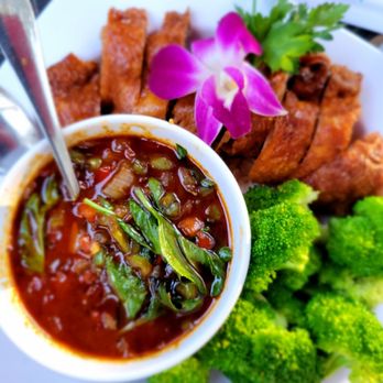Arches Thai - Peking duck - Thai Near Me - Moab, Utah Arches Thai - Peking duck - Thai Near Me - Moab, Utah